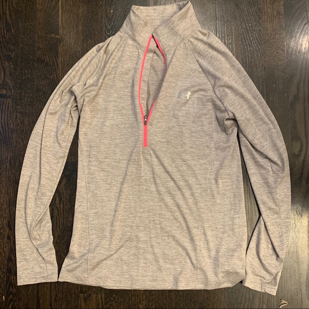 Under Armour Size Medium Quarter Zip